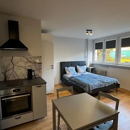 Nowoczesny Apartament Sky Tower Blisko Centrum Wrocław