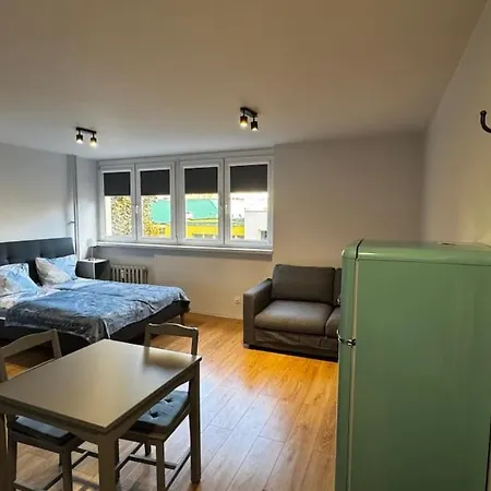 Nowoczesny Apartament Sky Tower Blisko Centrum Apartman Wrocław