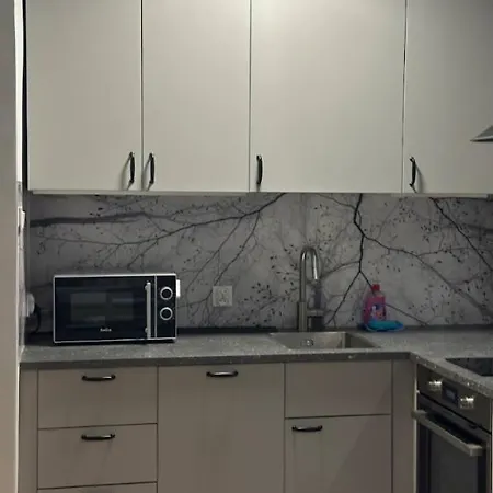 Sky Tower Z Parkingiem Apartamento