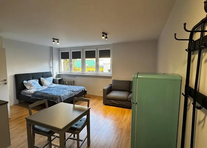 Nowoczesny Apartament Sky Tower Blisko Centrum Apartman Wrocław